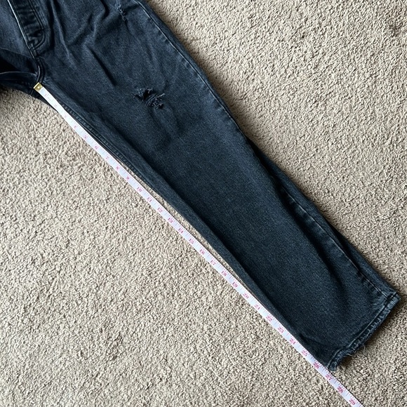 Abercrombie and Fitch High Rise Dad Straight Leg Black Destroy Jeans - Picture 12 of 12